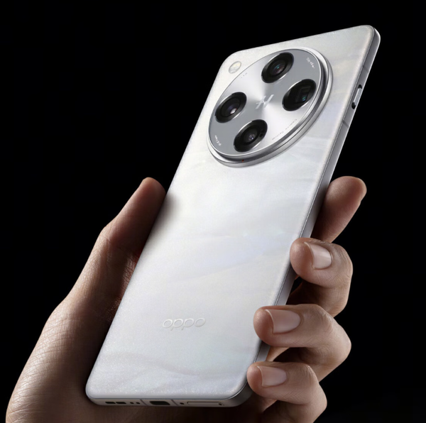 疑似OPPO Find X9系列曝光 Pro变小屏 新增Pro Max 疑似OPPO Find X9系列曝光 Pro变小屏 新增Pro Max